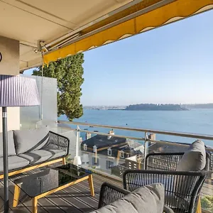Appartement De Bon Matin - Au Dessus De L'hôtel Castelbrac, Dinard