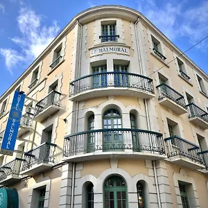 Balmoral Hotel